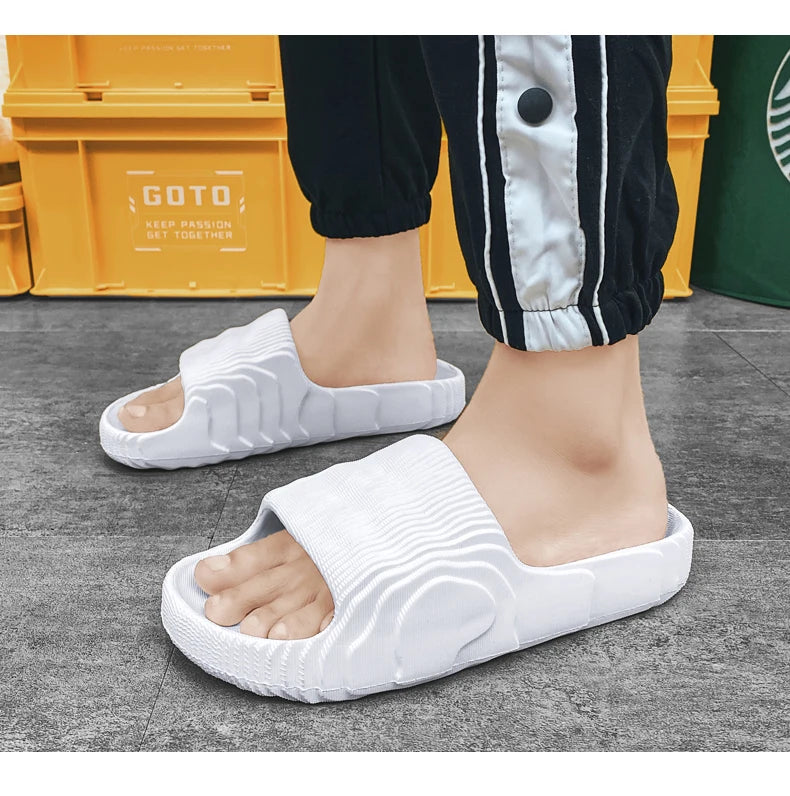 Summer Slippers Mens EVA Leisure Couples Non-slip Beach Indoor Bathroom Flats Ourdoor Slides Graffiti Thick Sole Creative Casual