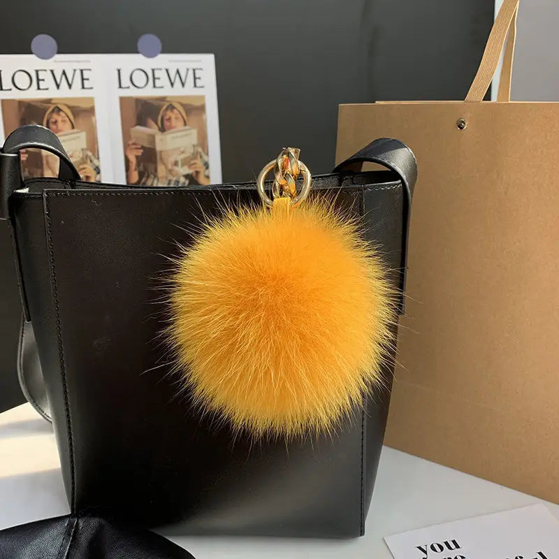 2024 Fluffy Real Fox Fur Ball Poms Keychain For Women Luxury Pompom Keyring Accessories Bag Decoration Emo Trinket Jewelry Gifts