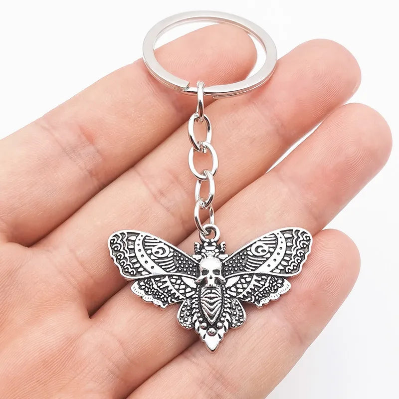 Death Moth Necklace Vintage Pendant Sugar Skull Gothic Butterfly Rock Emo Goth Hiphop Women Men Jewelry Halloween Accessories