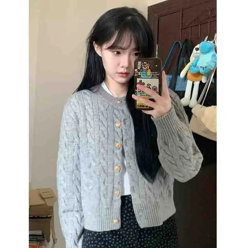 Korean Preppy Style All-match Short Sweater Autumn New Solid Knitted Women's Sweater Overcoat Sweet Casual Lady Cardigan 9701 - reetell